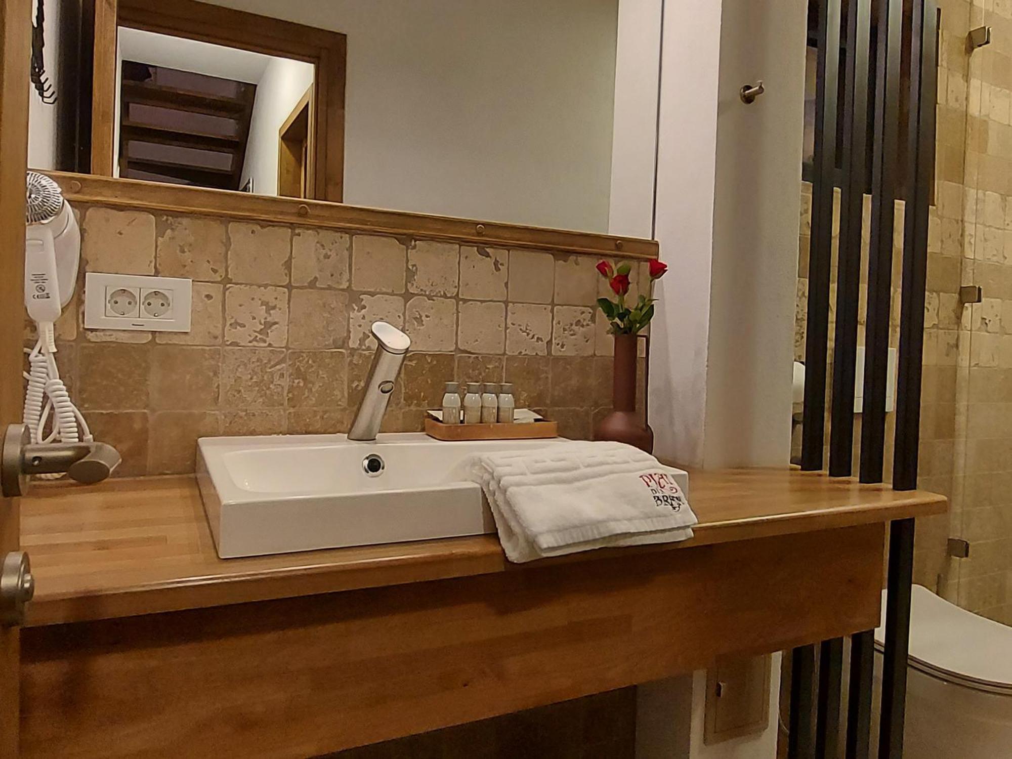 Plai Din Bran Villa Bran  Ngoại thất bức ảnh